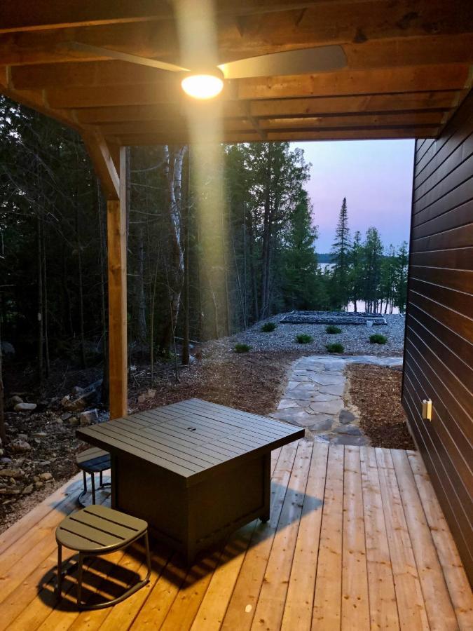 Stone Cove Waterfront Adults Only B&B Tobermory Exteriör bild