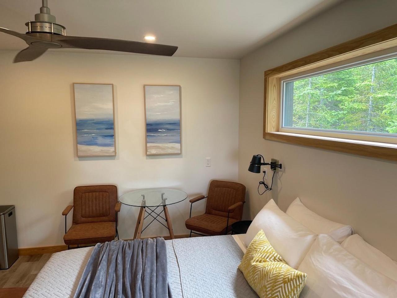 Stone Cove Waterfront Adults Only B&B Tobermory Exteriör bild